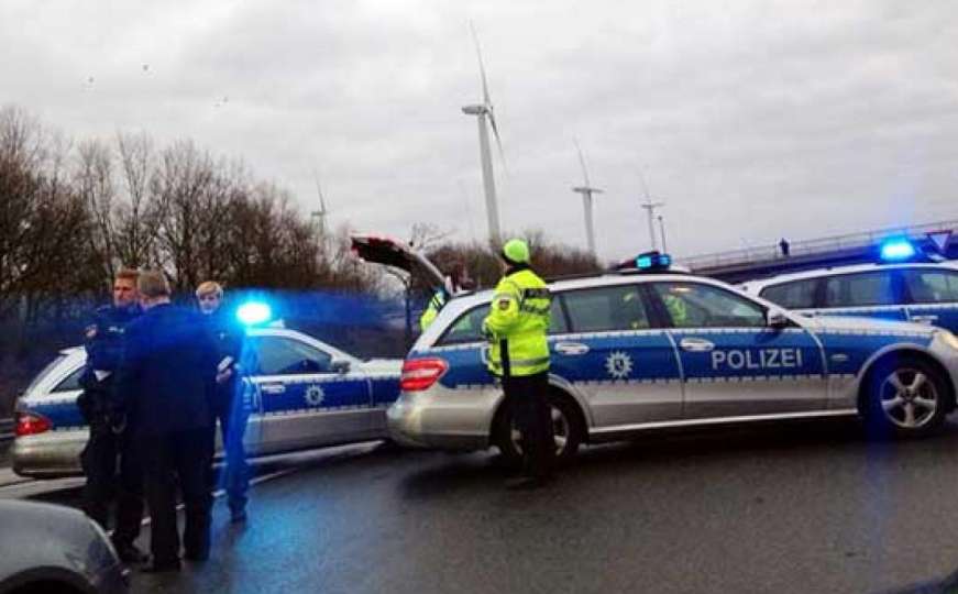 Šok u Njemačkoj: Muškarac nožem usmrtio ženu i uključio Facebook live 