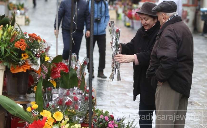 Dan žena: Sarajevo procvjetalo, pozitivna atmosfera i nasmijana lica