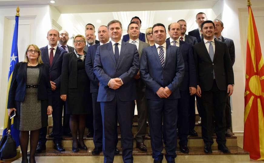 Zvizdić - Zaev: Jačati našu saradnju za dobrobit građana