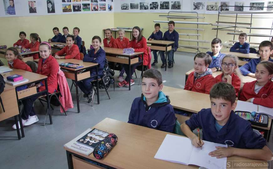 Srbija: Učenicima na takmičenju dali test koji ne znaju riješiti ni profesori
