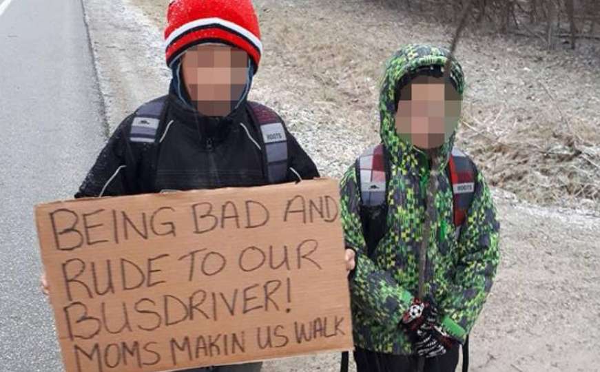 Mama natjerala dječake da hodaju 7 kilometara i nose natpis "Bili smo bezobrazni"