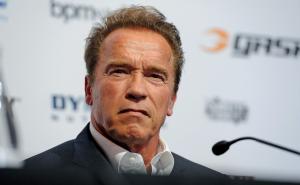 Schwarzenegger diže tužbe protiv naftnih divova zbog "svjesnog ubijanja ljudi"