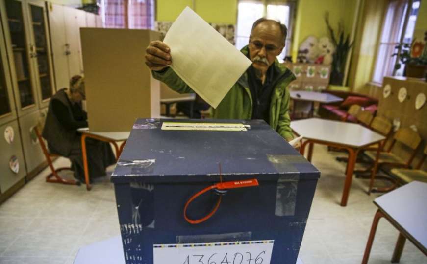 Pod lupom: Izborni proces ima brojne nepravilnosti, birački odbori veliki problem