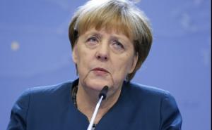 Angela Merkel i nova vlada položili zakletvu