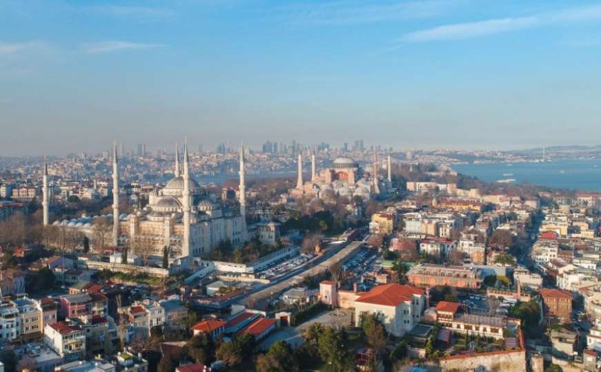 Stambolske ljepotice u ranu zoru: Aja Sofija i Plava džamija snimljene iz zraka