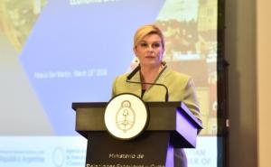 Mediji o izjavama hrvatske predsjednice: Divi se ustašama i ne zna historiju