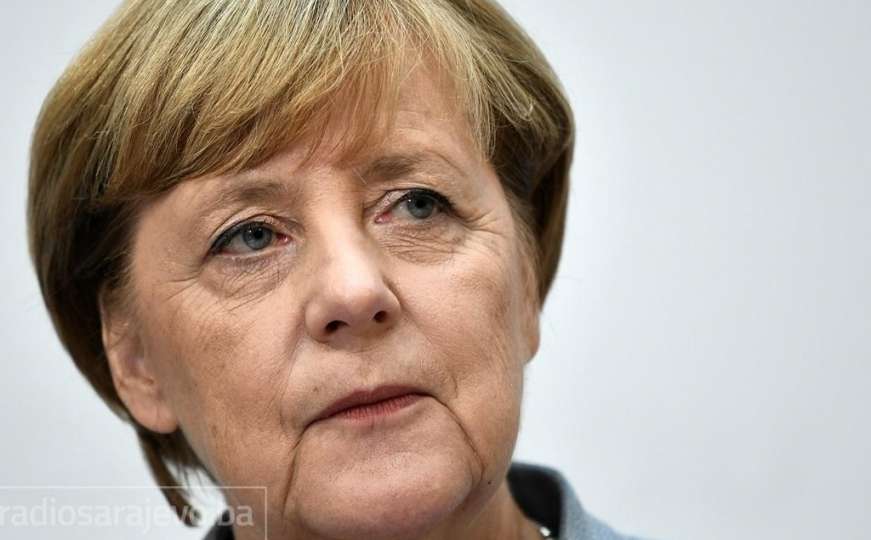 Merkel uzvratila Seehoferu: Muslimani su dio Njemačke, kao i njihova religija
