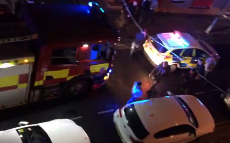Velika Britanija: Automobilom uletio u noćni klub, povrijeđeno 13 osoba 