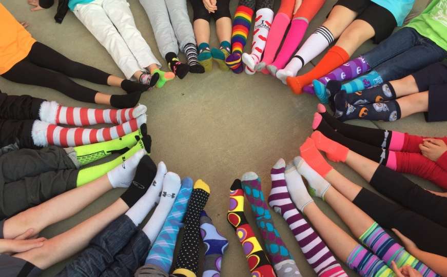 Zenica za Guinessov rekord: Svi u šarenim čarapama za Svjetski dan down sindroma