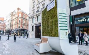 U Londonu postavljene "zelene klupe" koje upijaju smog