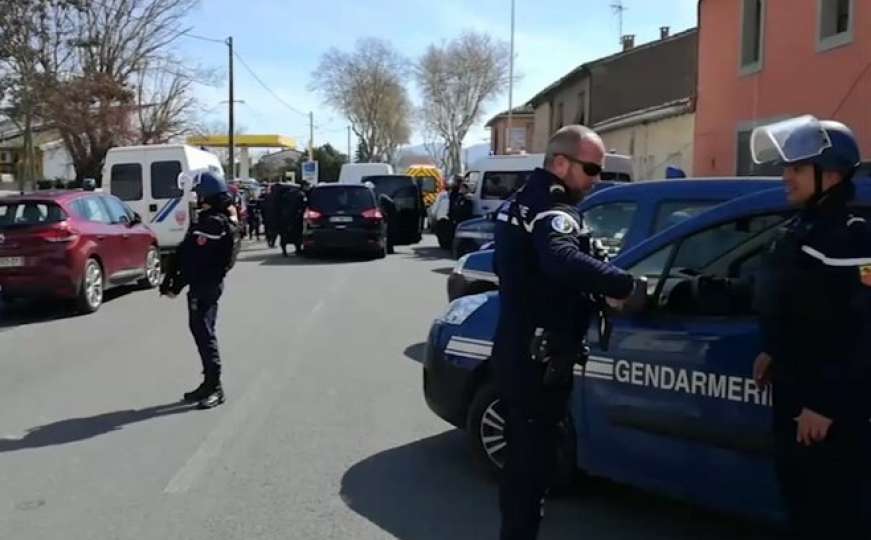 Završena talačka kriza u Francuskoj: Ubijen napadač i dvoje talaca