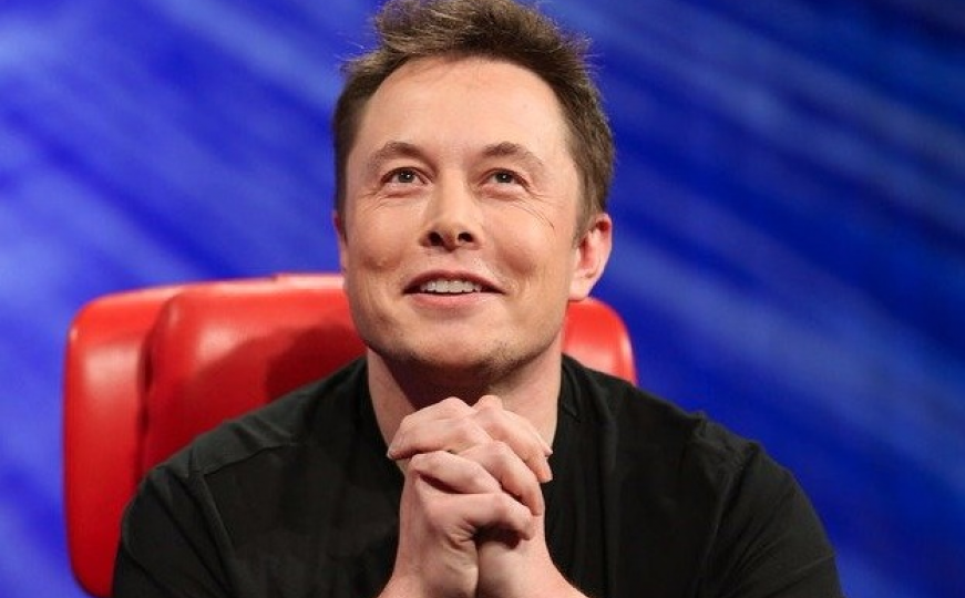 Elon Musk ugasio Tesla i SpaceX Facebook stranice
