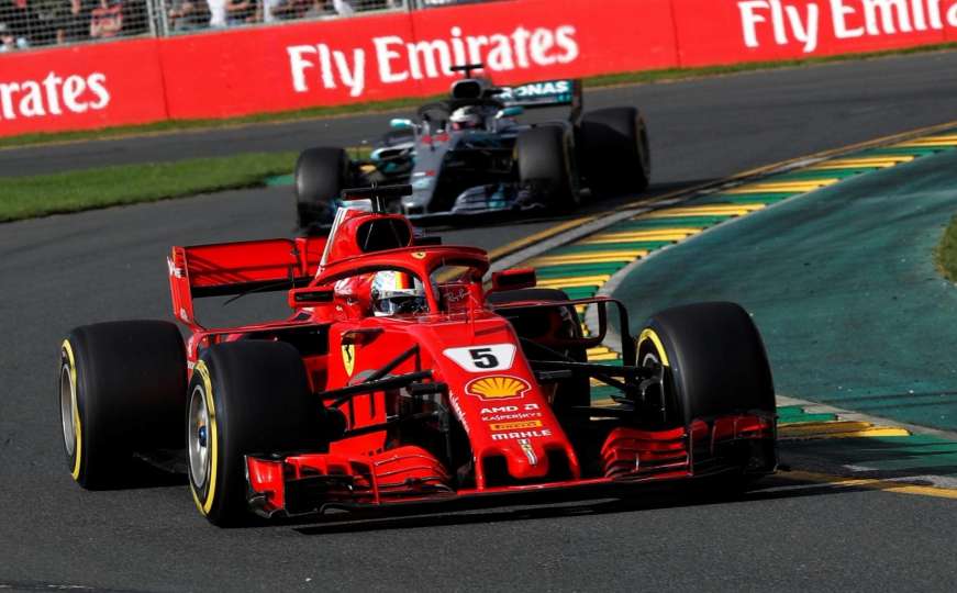 Vettel nakon velike borbe s Hamiltonom pobjednik prve utrke u Melburnu 