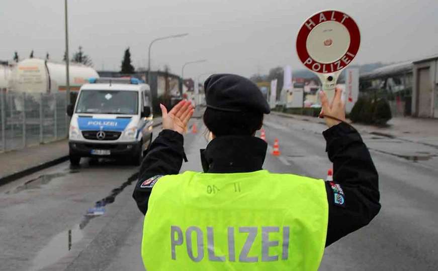 Njemačka: Državljanin BiH drogiran i bez dozvole krenuo BMW-om u domovinu