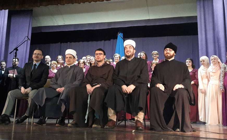 Livno: Islamski, pravoslavni i katolički hor pjevali zajedno