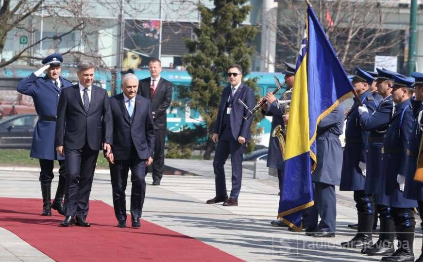 Pripreme za skoru posjetu Erdogana: Turski premijer Binali Yildirim stigao Sarajevo