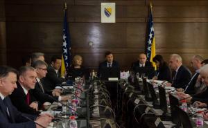 Vlada FBiH: U naredna tri mjeseca zabrana zapošljavanja