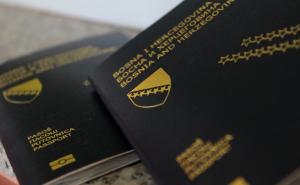 Za vizu za SAD tražit će se i podaci o društvenim mrežama 