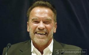 Schwarzenegger nakon otvorene operacije srca poručio - I'm back