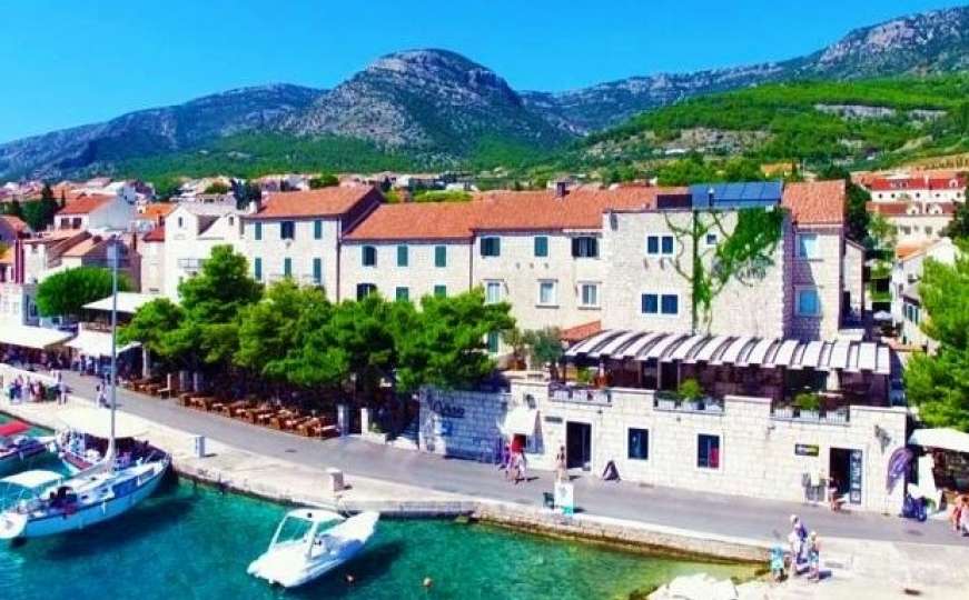 Hrvatska: Za apartman "prvi red do mora" već sad se traži i 170 eura dnevno