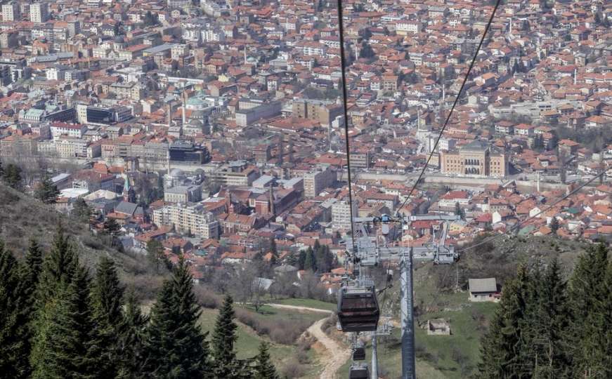 The Guardian o žičari: Sarajevu se vraća njegov simbol