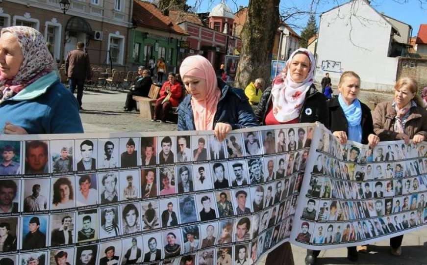 Majke Srebrenice nisu zadovoljne presudom Šešelju: Trebala je biti veća kazna