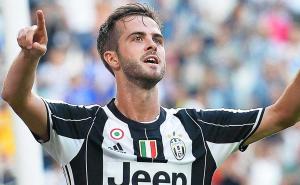 Pjanić nakon utakmice Juventusa: Sramota!