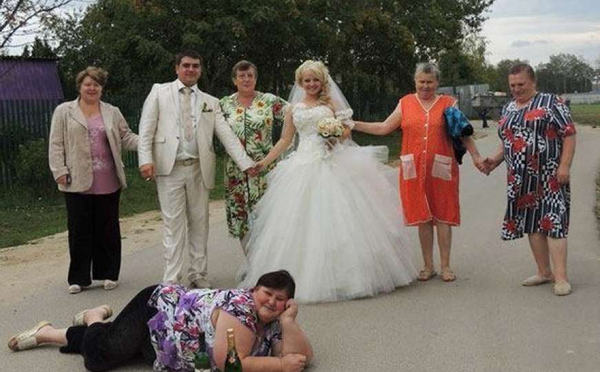 Čudne fotografije sa ruskih vjenčanja