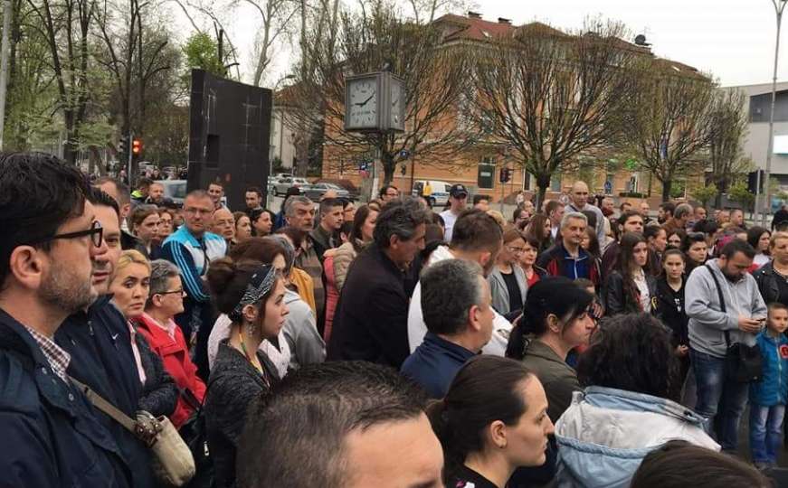 Davor Dragičević na protestima: Davidovo ubistvo se može riješiti za 2 minuta 