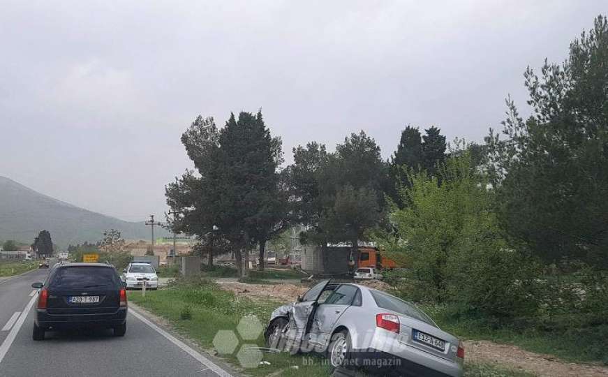 Mostar: Dvije osobe povrijeđene u saobraćajnoj nesreći 