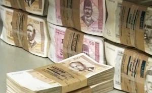 Dug vlada prema komercijalnim bankama dostigao 2,25 milijardi KM