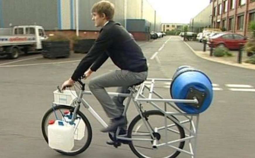 Britanac od bicikla napravio funkcionalnu mašinu za veš