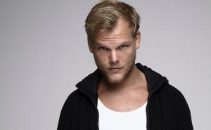 Preminuo poznati DJ Avicii