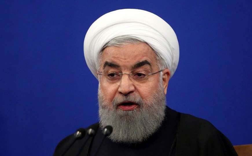 Rouhani: Fiksirali smo kurs dolara da spriječimo plan SAD-a o izazivanju krize