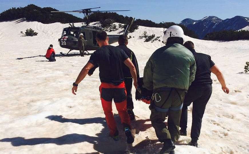 Helikopterom OS BiH spašena povrijeđena ženska osoba s planine Prenj