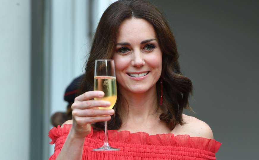 Šesto unuče kraljevske porodice: Kate Middleton rodila dječaka