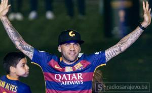 Dani Alves: Sutra bih se vratio u Barcelonu