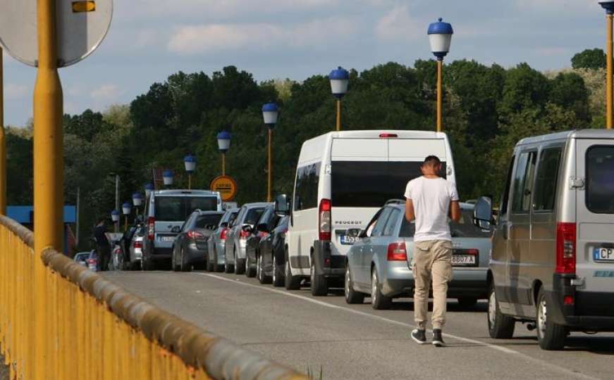 Očekuju se gužve na granicama, posebno na jugu BiH