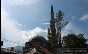 Muslimani obilježavaju Lejletu-l-berat: Noć oprosta, sudbine i želja
