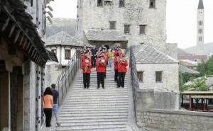 Mostarce probudila tradicionalna ''Prvomajska budnica''