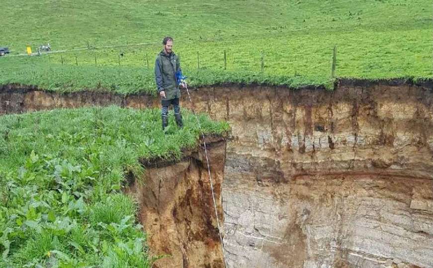 Na Novom Zelandu se pojavila provalija dugačka 200, a duboka 20 metara
