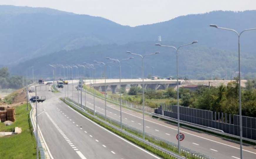 Od putarine na autoputu Doboj-Prnjavor dosad prikupljeno pet miliona KM
