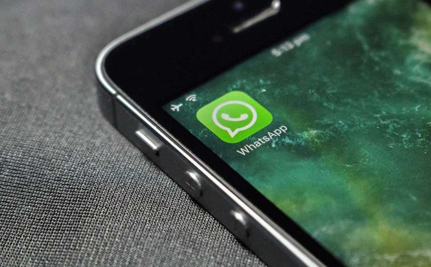 Velika nadogradnja: Grupno pozivanje i stickeri stižu u WhatsApp