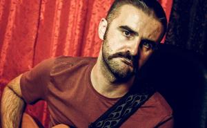 Naše, a francusko - Jall Aux Yeux iz Bihaća