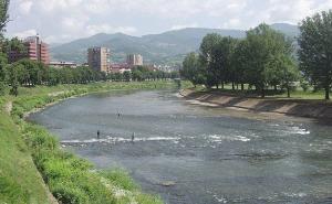 Potraga u Zenici: Nestala djevojka iz Mostara, sumnja se da je pala u rijeku