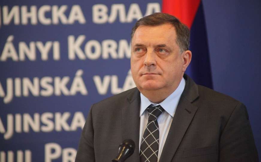 Dodik: Ukidanje Vojske RS-a je historijska greška