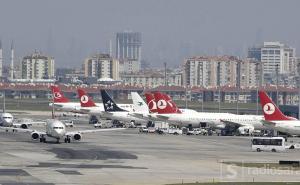 Na aerodromu u Istanbulu došlo do kontakta između dva aviona: Nema povrijeđenih