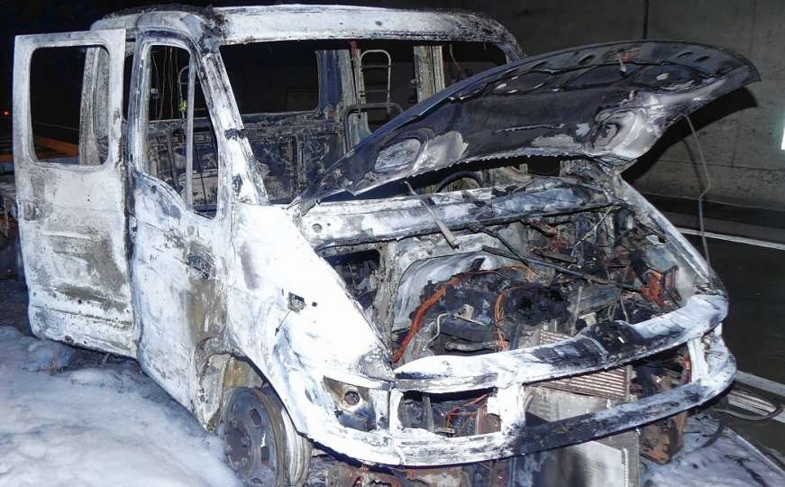 Drama u austrijskom tunelu: Izgorio kamion, vozač iz BiH bježao gutajući dim
