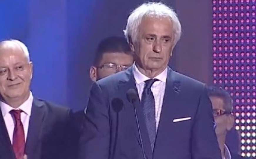 Halilhodžić u Mostaru zaplakao: Ovo je moj grad, nemojte ga dijeliti 