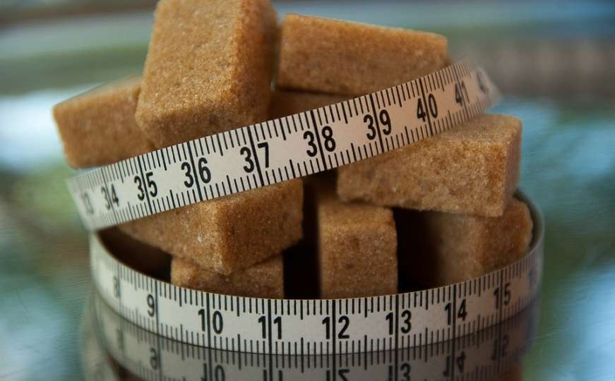 Sedam znakova da unosite previše šećera u organizam